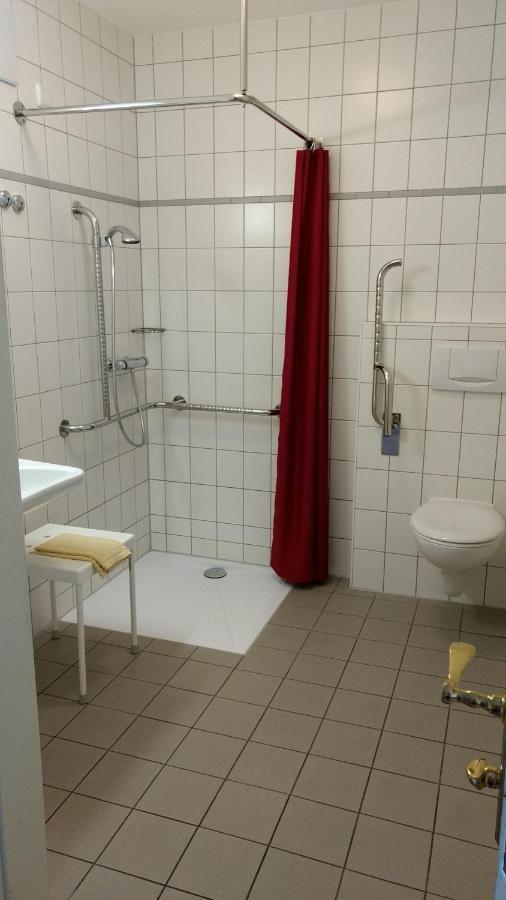 Hotel Lindenhof / Gastehaus An Der Teufelsmauer Thale Esterno foto