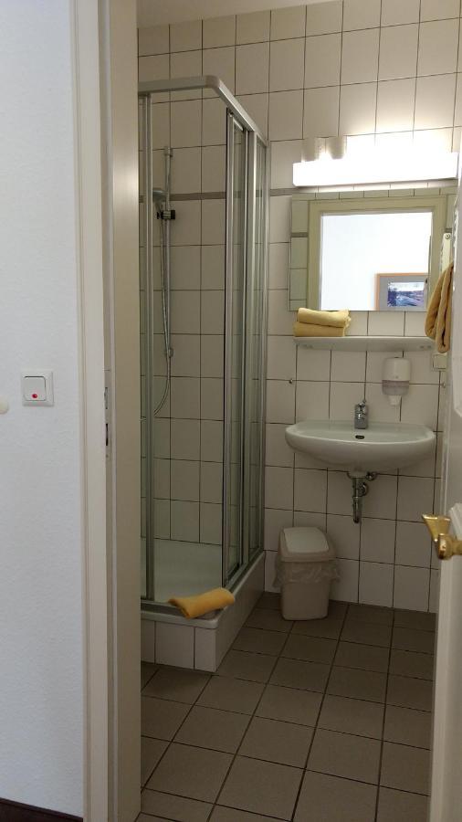 Hotel Lindenhof / Gastehaus An Der Teufelsmauer Thale Esterno foto